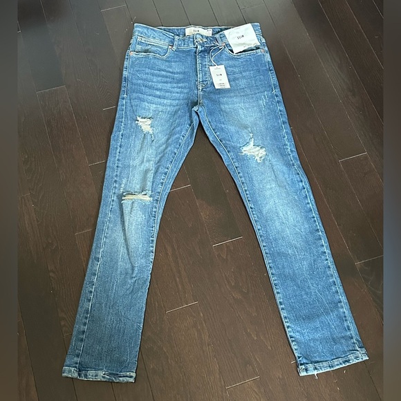 BNWT Topman Slim Fit Distressed Denim Men’s Jeans W30 L32 - Picture 7 of 8